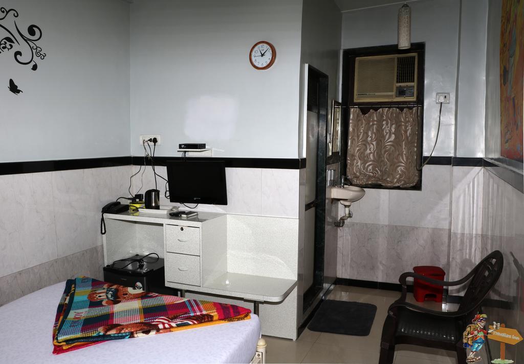 Traveller'S Inn Hotel - Fort Mumbai Dış mekan fotoğraf